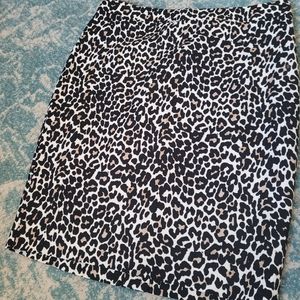 Jcrew New Leopard pencil skirt size 8